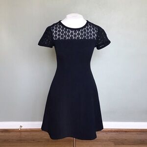 Ann Taylor Women's Navy Fit and Flare Short Sleeve Dress 2P